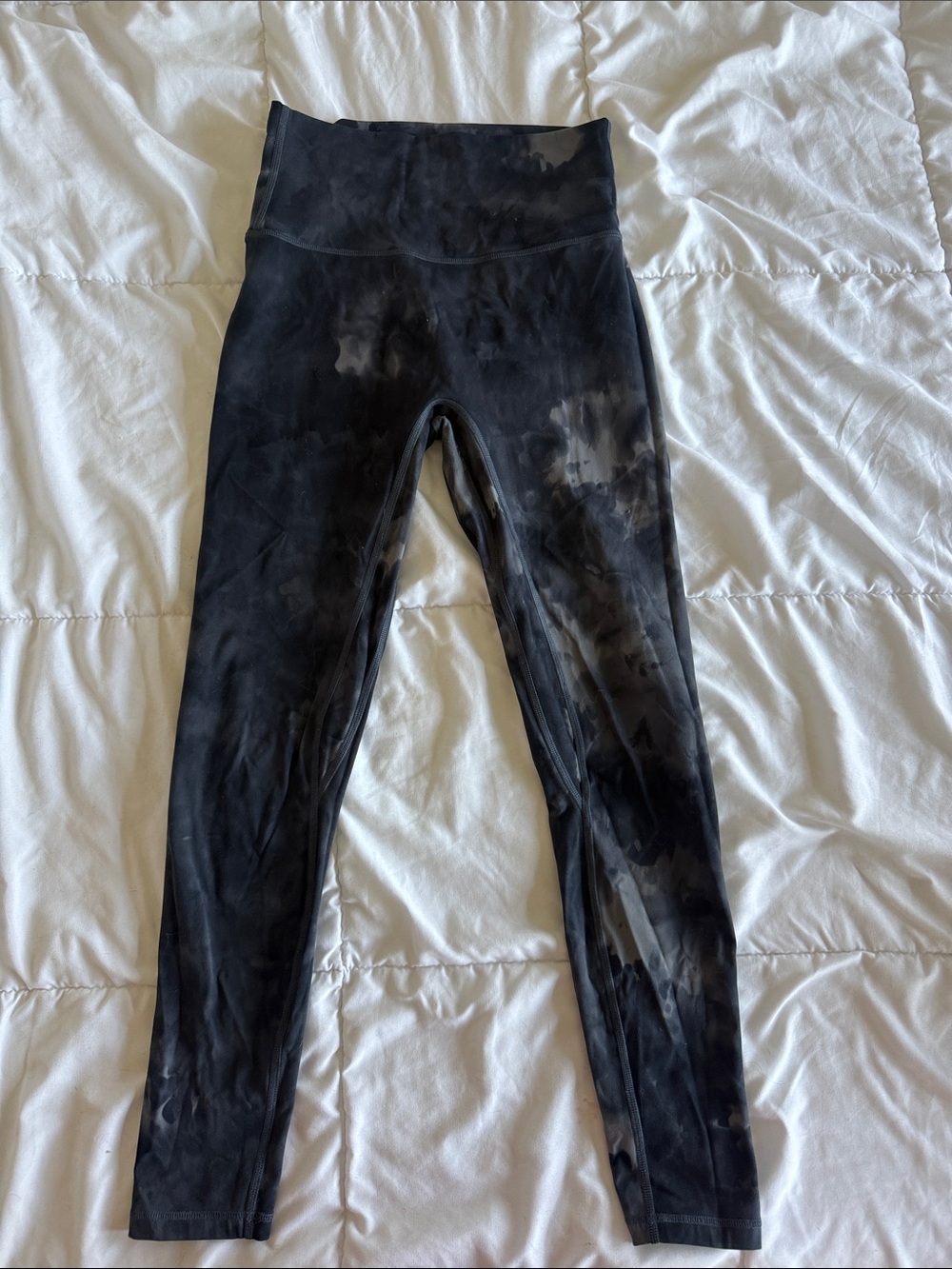 High-Waist Black Tie-Dye Leggings